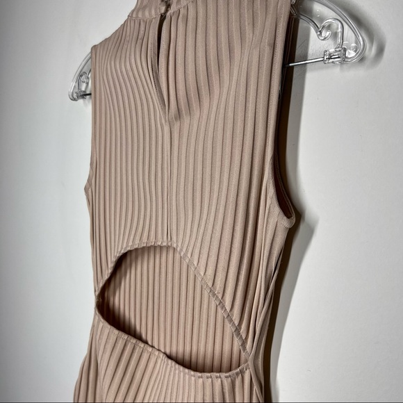 NWT NBD Ribbed Bodycon Cutout Back Dress Sz S - Picture 7 of 12